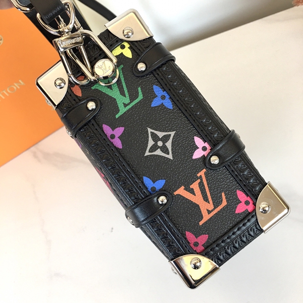 ルイヴィトンバッグ素材ディテール